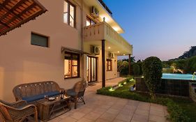 Bliss In The Woods By Veo - Part Of Stayvista